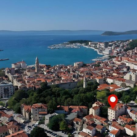 Soukki Town Centre Suites 1 Split Exteriör bild