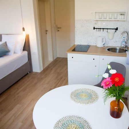 Soukki Town Centre Suites 1 Split Exteriör bild