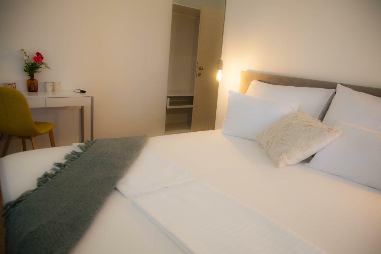 Soukki Town Centre Suites 1 Split Exteriör bild